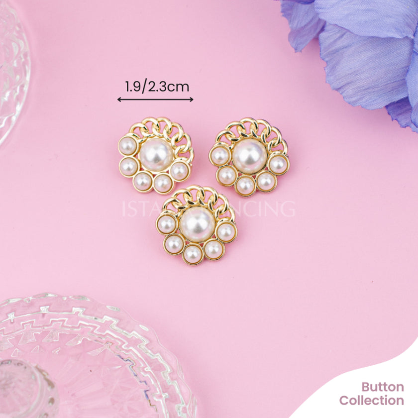 Giselle Pearl Button