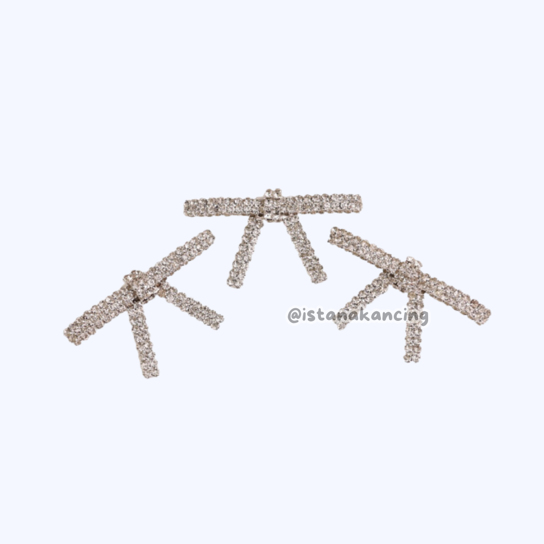 Madelyn Brooch