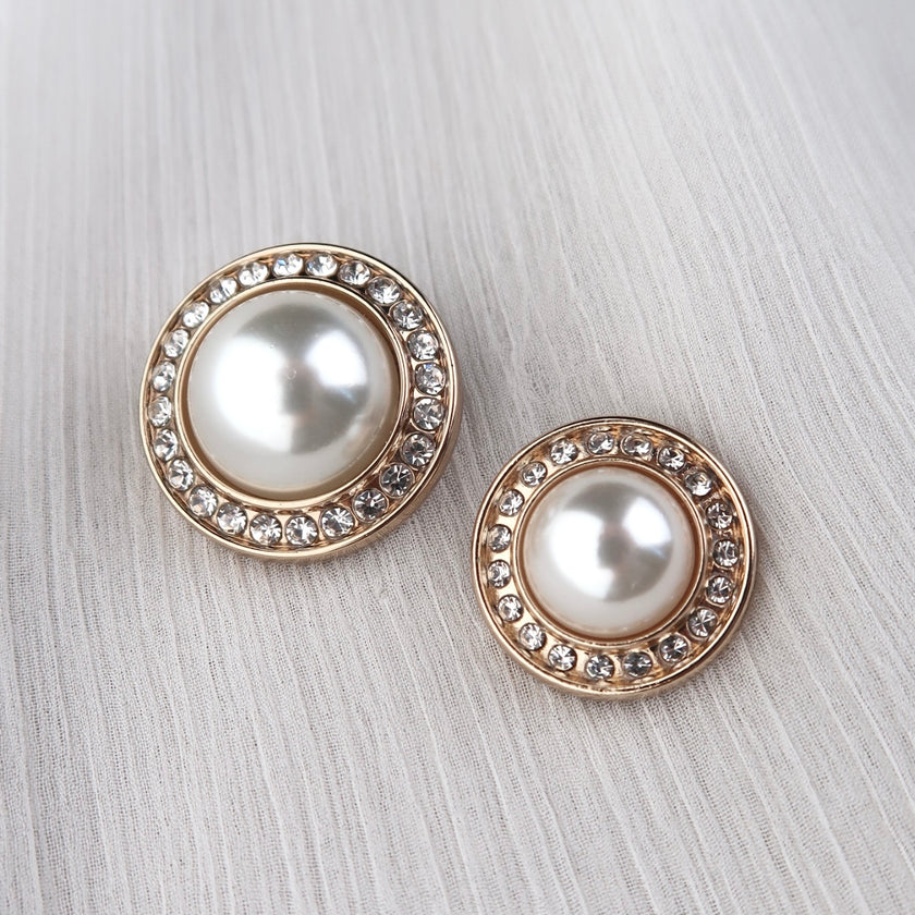 Tombol Bingkai Berlian