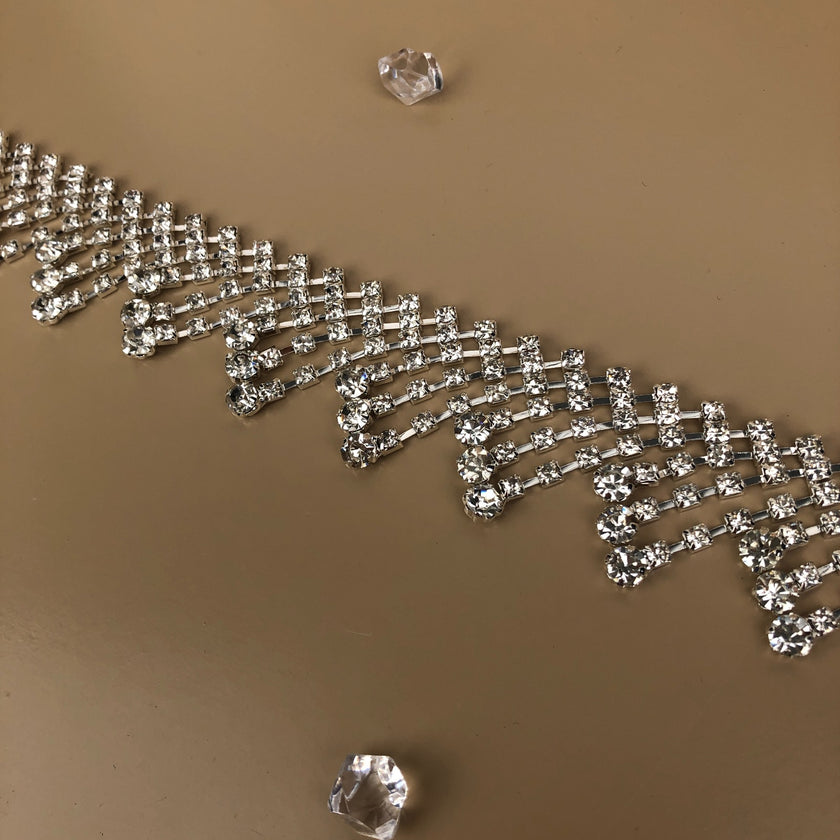 Payet Marvel Rhinestone Applique