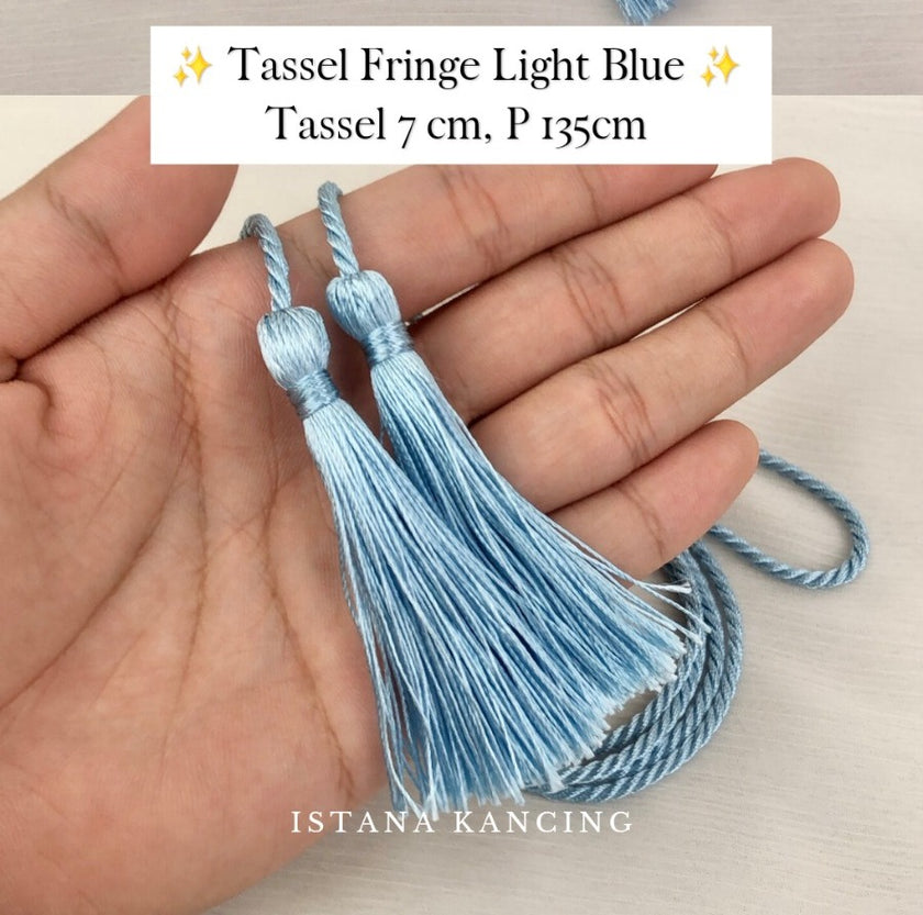 Tassel 135cm
