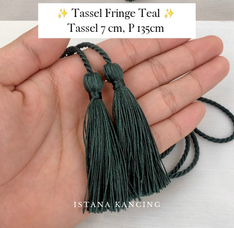 Tassel 135cm