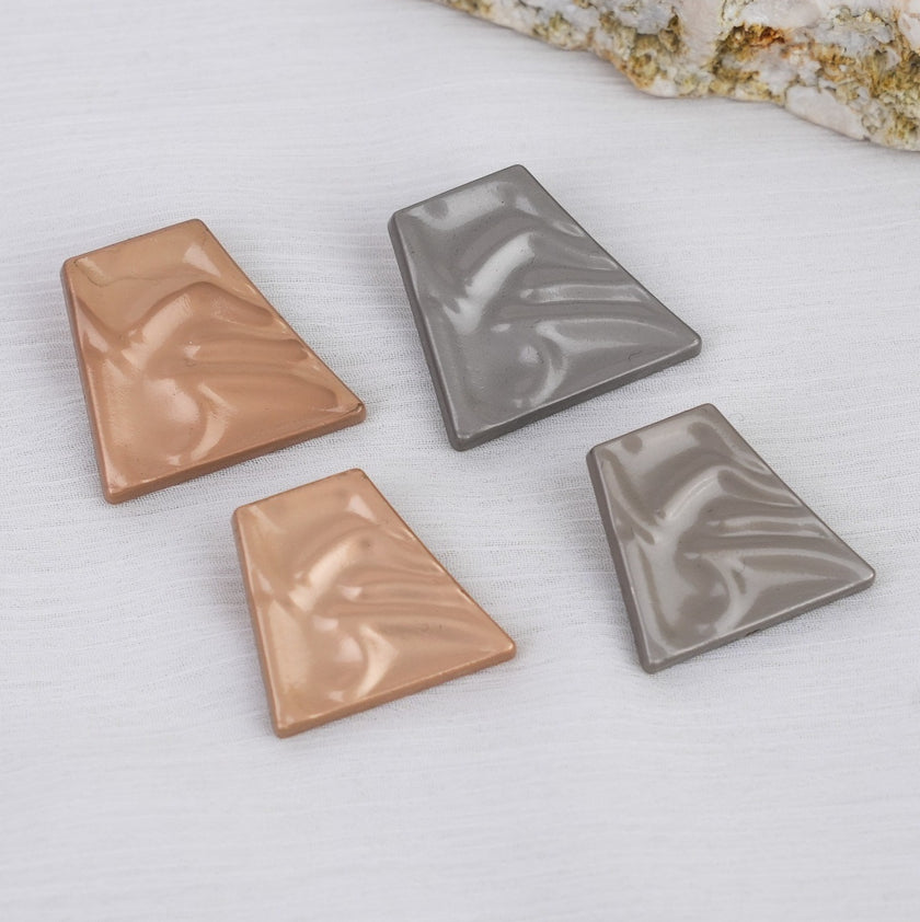 Trapesium Kancing Silver & Gold 28mm & 34mm