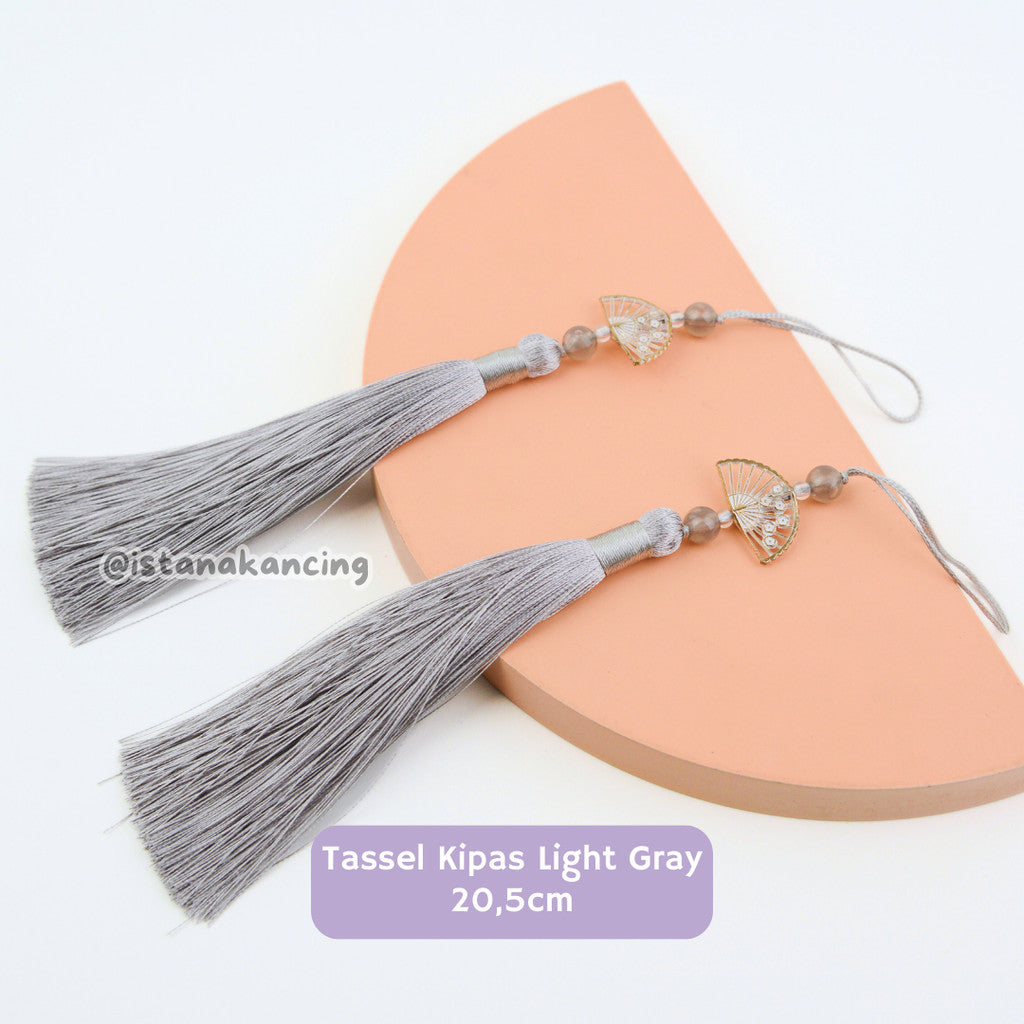 Fan Tassel