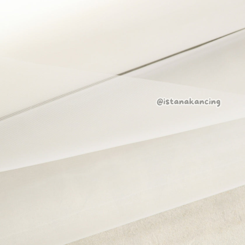 Kain Krinolin Keras Kaku